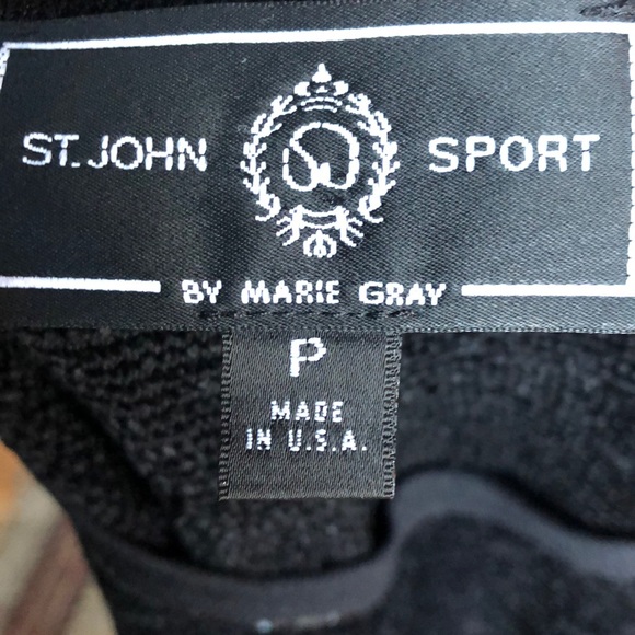 St John Sport Top - Picture 4 of 4